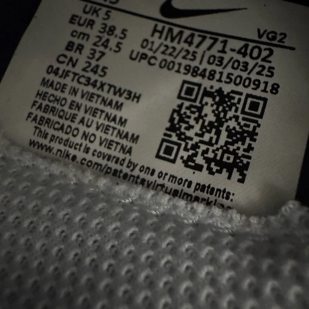 Nike Pacific Sneaker - Women's Navy/White size 7.5 - Picture 5 of 8